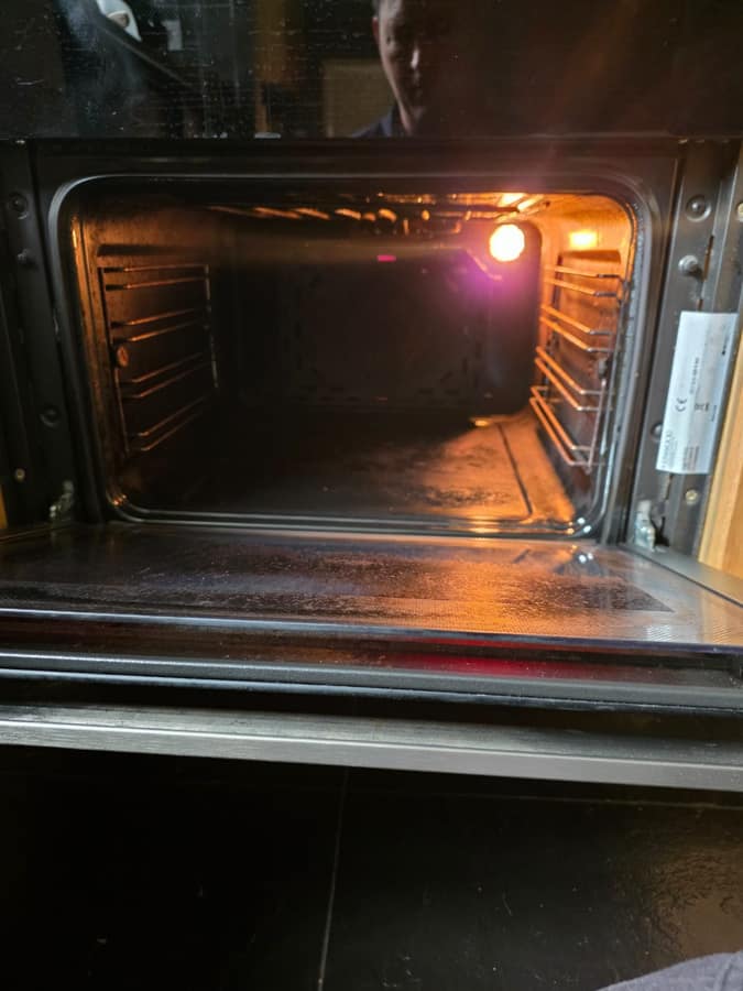 Appliance repair in Daybrook